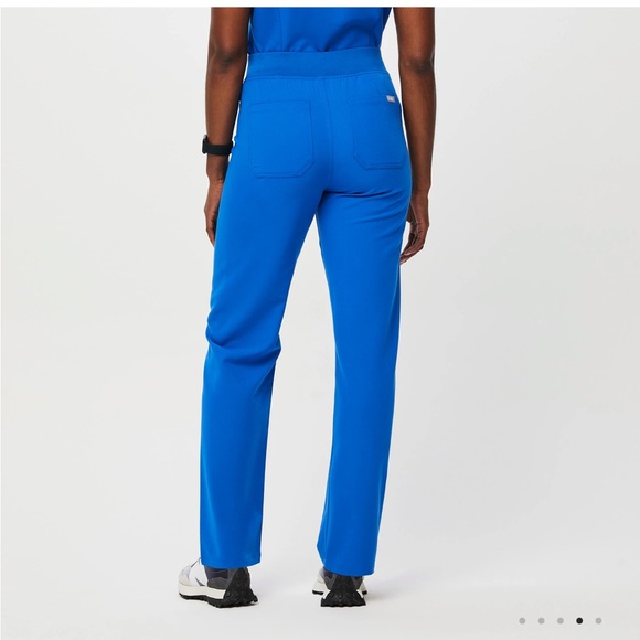 High Waisted Livingston Basic Scrub Pants - Picture 4 of 6